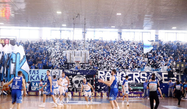 ionikos5.jpg
